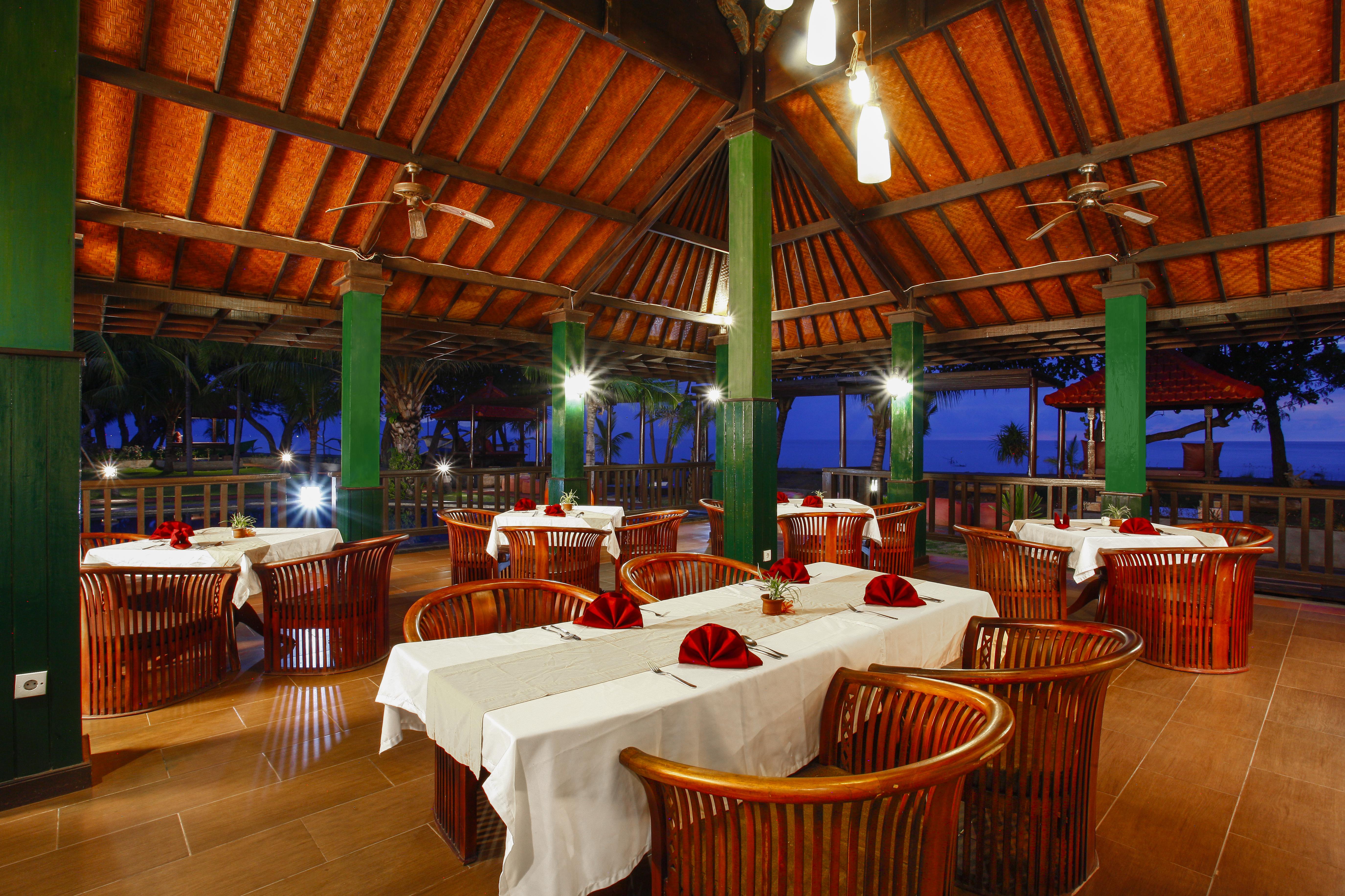Puri Saron Hotel Baruna Beach Lovina Екстериор снимка